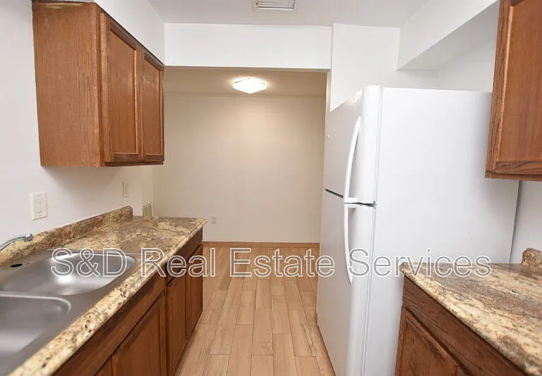 613 Robin Rd #5 — Photo 8
