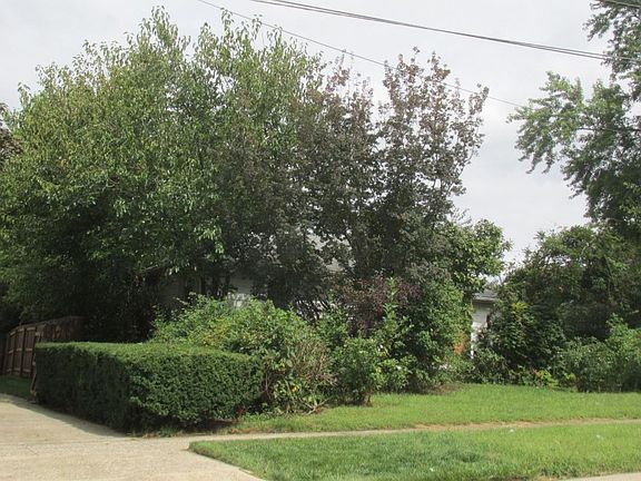 2nd image of 713 Burkhardt Ave