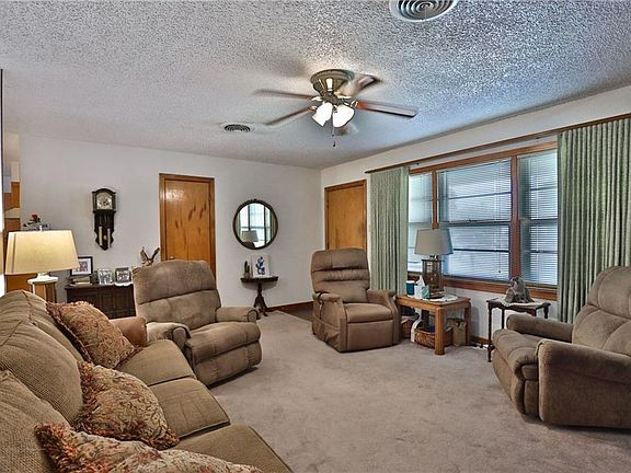 5th image of 758 Westview Dr