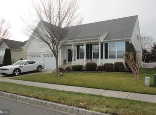 18 Chrissy Way, Sicklerville, NJ 08081