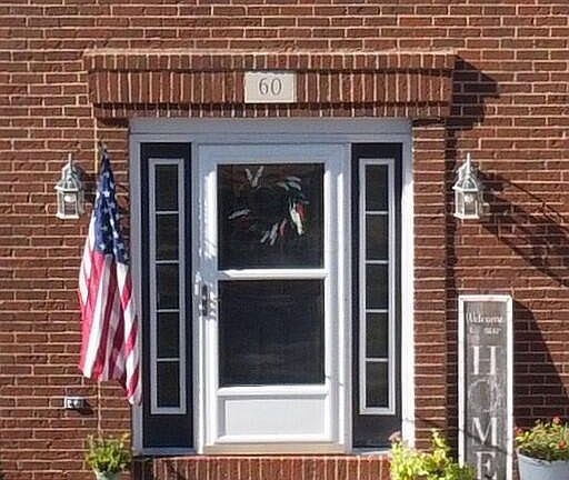 2nd image of 60 Concord Ct