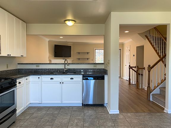 2nd image of 11213 Kings Crest Ct
