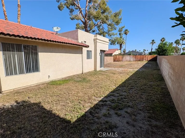 43378 Martini Ct #B — Photo 30