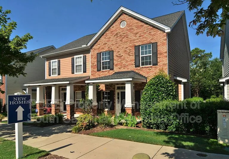122 Baysdale Dr — Photo 2