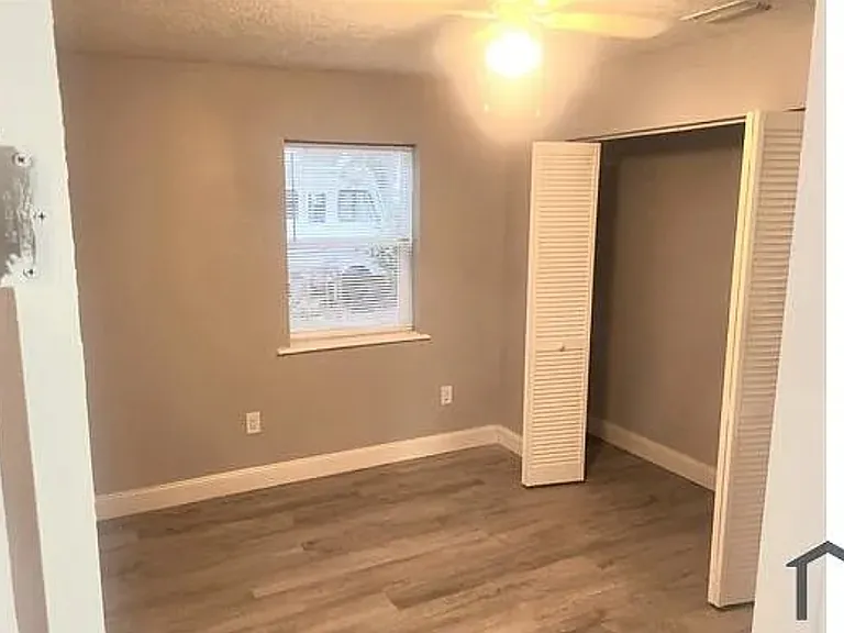 1632 Granada Ave — Photo 9