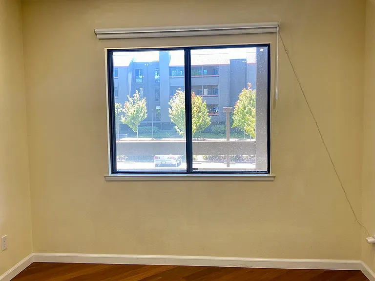 800 Sea Spray Ln #112 — Photo 9