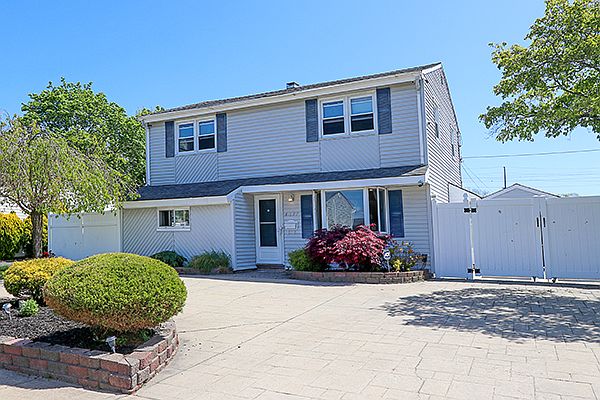 1st image of 4197 Ludwig Ln