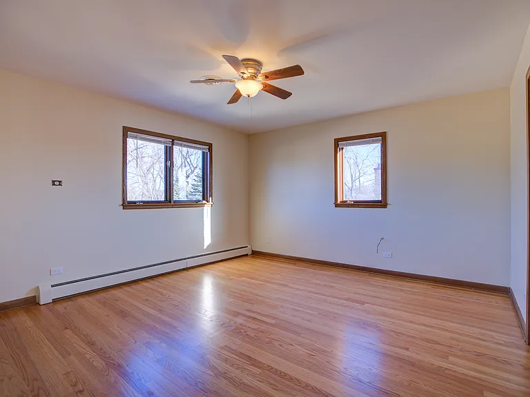 5715 N Cicero Ave #2 — Photo 14