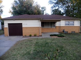 2708 N Monroe St, Hutchinson, KS 67502
