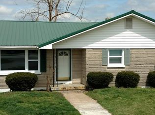 1677 E Highway 86, Irvington, KY 40146
