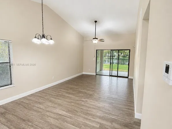 3899 Carambola Cir N #29126, Coconut Creek, FL 33066