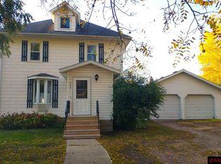 409 Walnut St SE, Sleepy Eye, MN 56085
