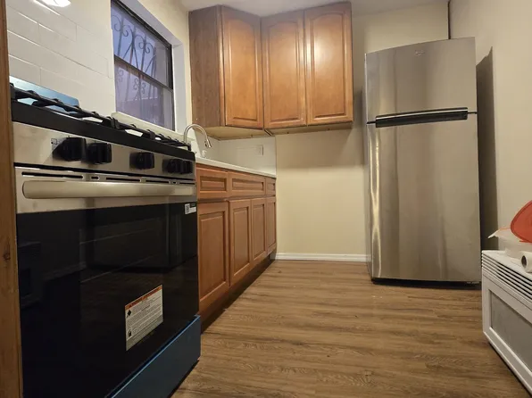 410 Vermont Street image 3 of 8