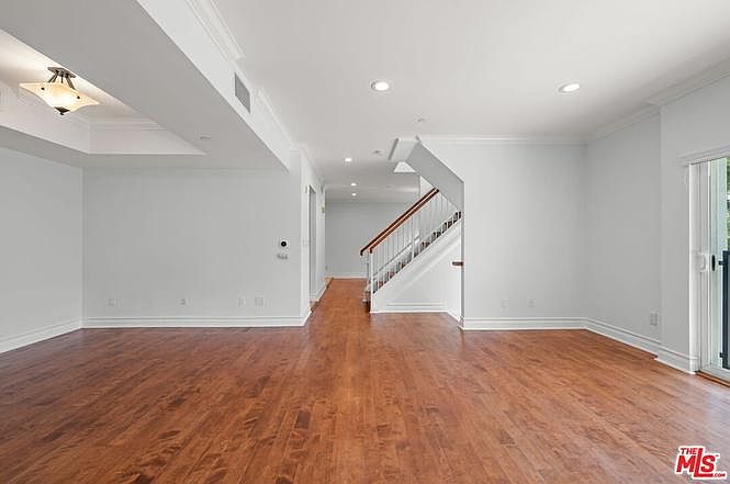 1st image of 1726 Stoner Ave