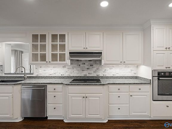 3rd image of 1319 Woodmont Ave SE