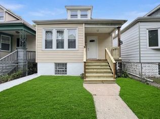 7140 S Winchester Ave, Chicago, IL 60636