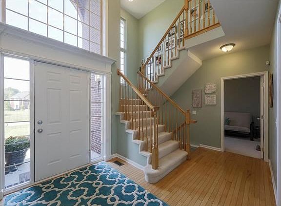 3rd image of 599 Victoria Ct #61