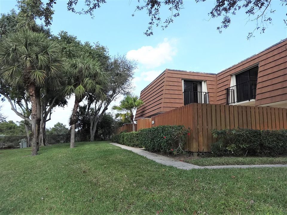 1st image of 2605 26th Ct Unit 154-A