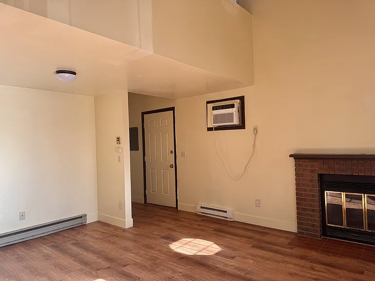 4501 Boardwalk Dr #M-M-130 — Photo 5