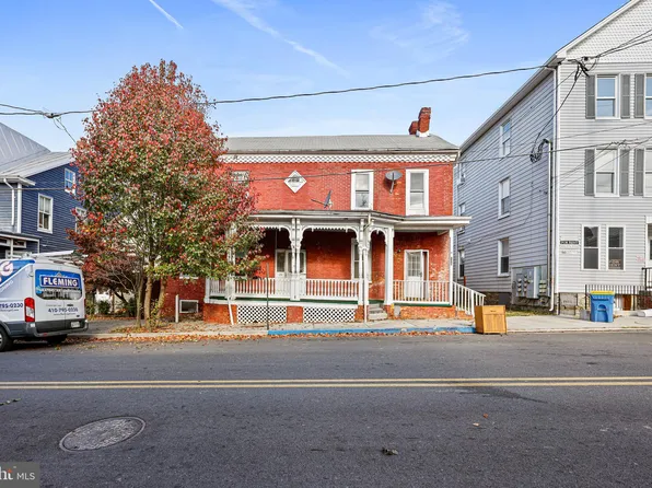 126 Church St, New Windsor, MD 21776