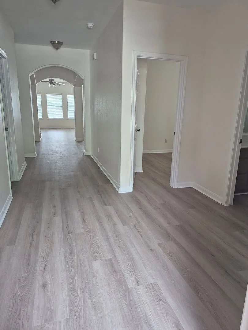 Stunning Home and Wonderful community — Photo 4