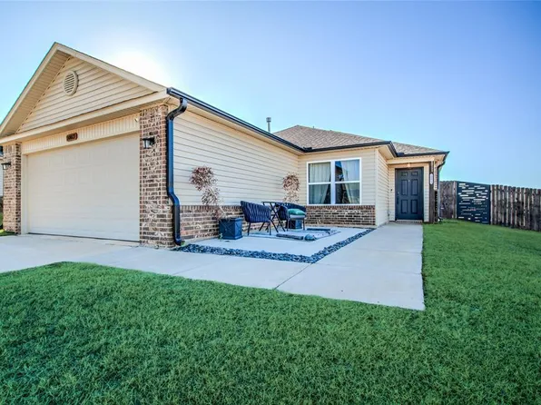 10013 Black Bear Trl, Yukon, OK 73099
