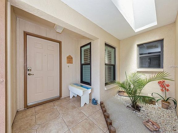 3rd image of 1704 Curry Ave #39