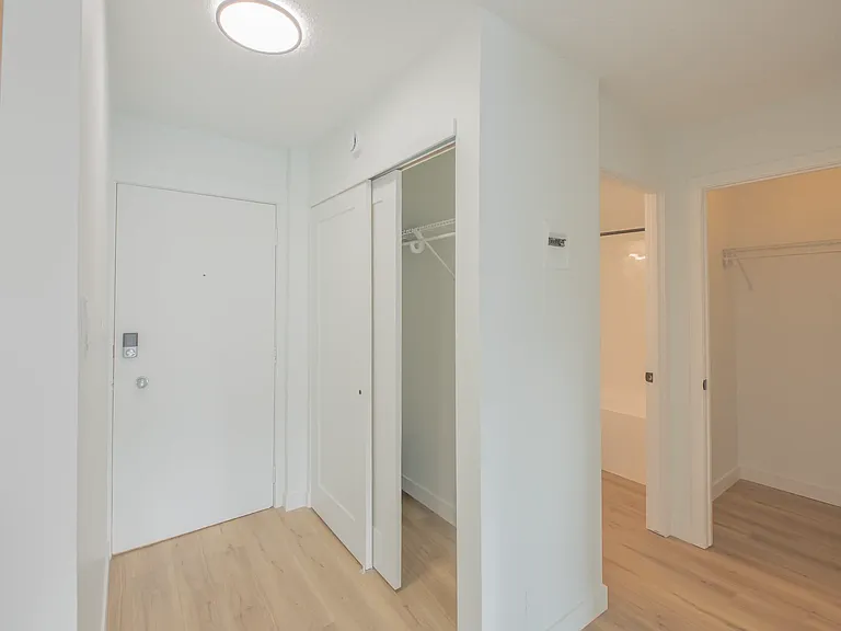 604 14th Ave SW — Photo 44