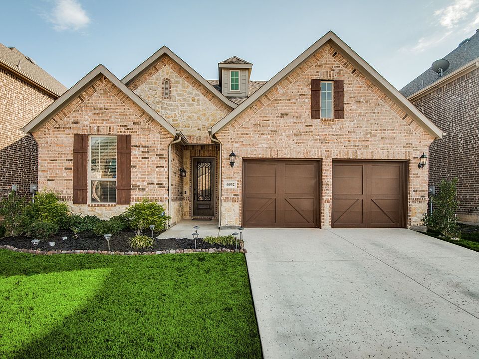 6932-westbury-dr-north-richland-hills-tx-High-Res-1.jpg