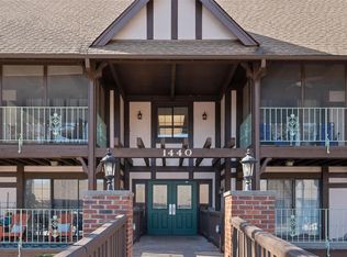 1440 Heritage Lndg APT 307, Saint Charles, MO 63303