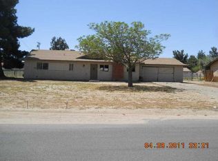 14563 Dos Palmas Rd, Victorville, CA 92392