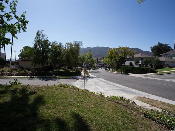 2nd image of 5502 Lake Lindero Dr