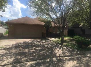 529 Acacia St, Laredo, TX 78045