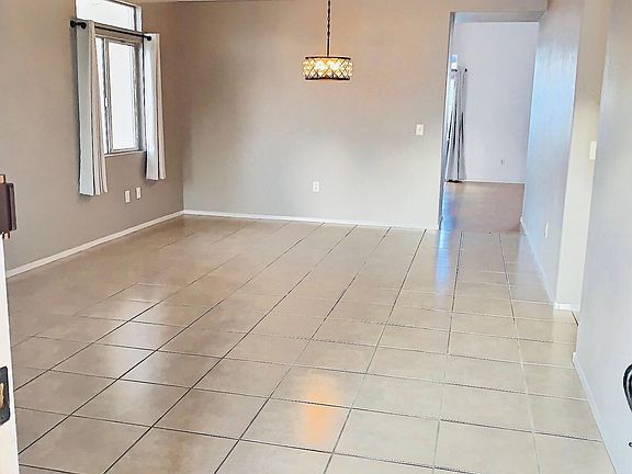 3rd image of 108 Montalban Ct