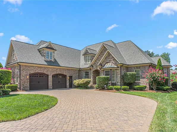 841 Dunleigh Dr, Burlington, NC 27215
