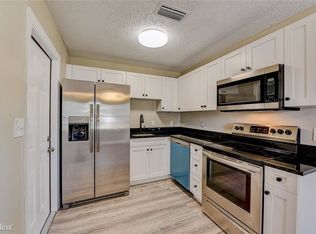 7528R 37th Ave N, Saint Petersburg, FL 33710