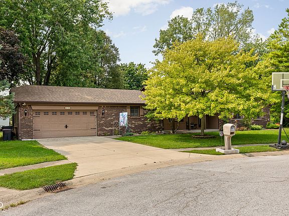 4th image of 1636 Birch Ct