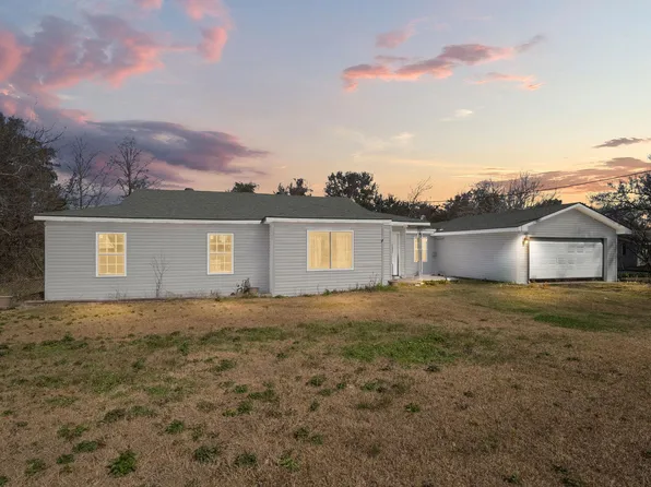 822 Bee Tree St, Westlake, LA 70669