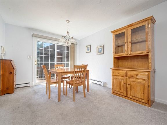 5th image of 489 Turnpike St APT 4-2