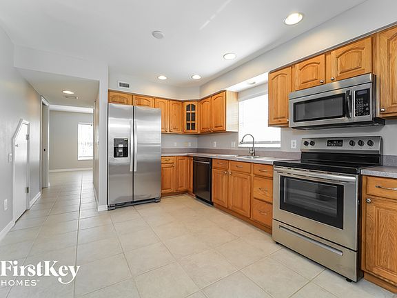 4th image of 3863 Atwater Dr