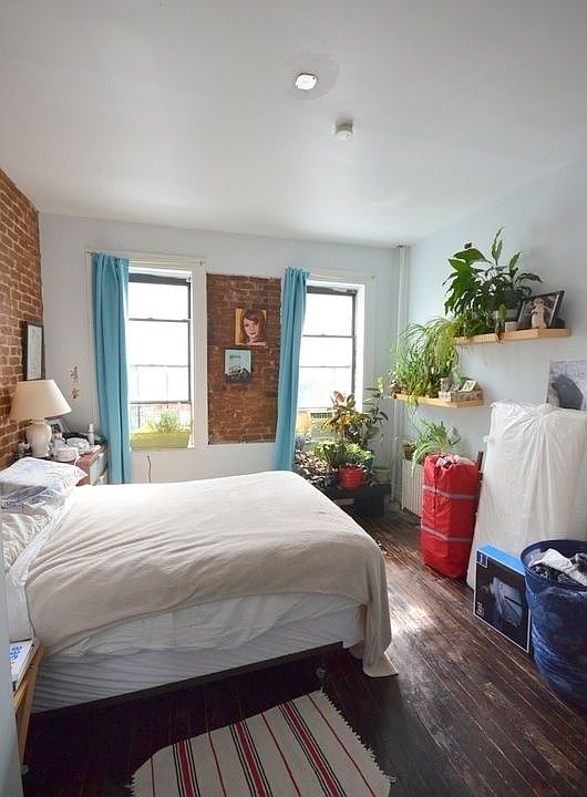 1st image of 259 Stanhope St APT 2R
