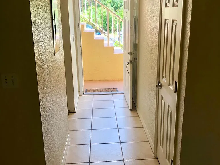 936 La Costa Cir #1 — Photo 9