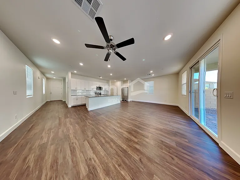 296 Austin Bellerose Pl — Photo 7