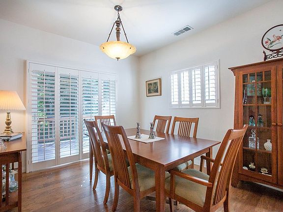 4th image of 24758 Bernard Dr