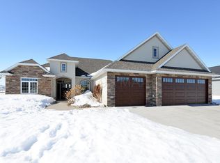 3029 41st Avenue Ct S, Moorhead, MN 56560
