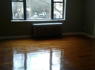 7541 S Kingston Ave APT 2B, Chicago, IL 60649