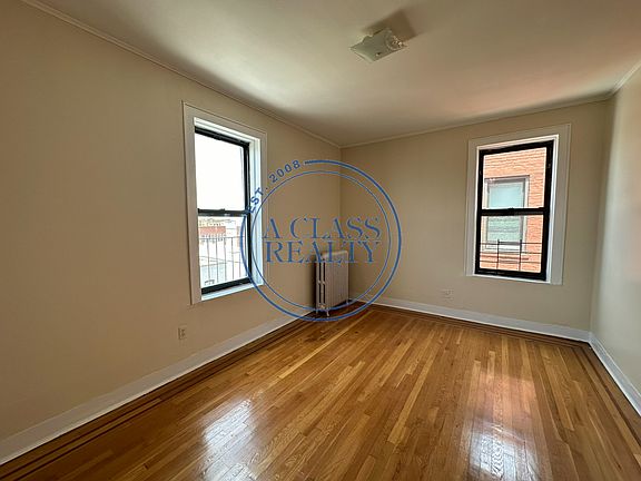 5th image of 25-28 42nd St #C11
