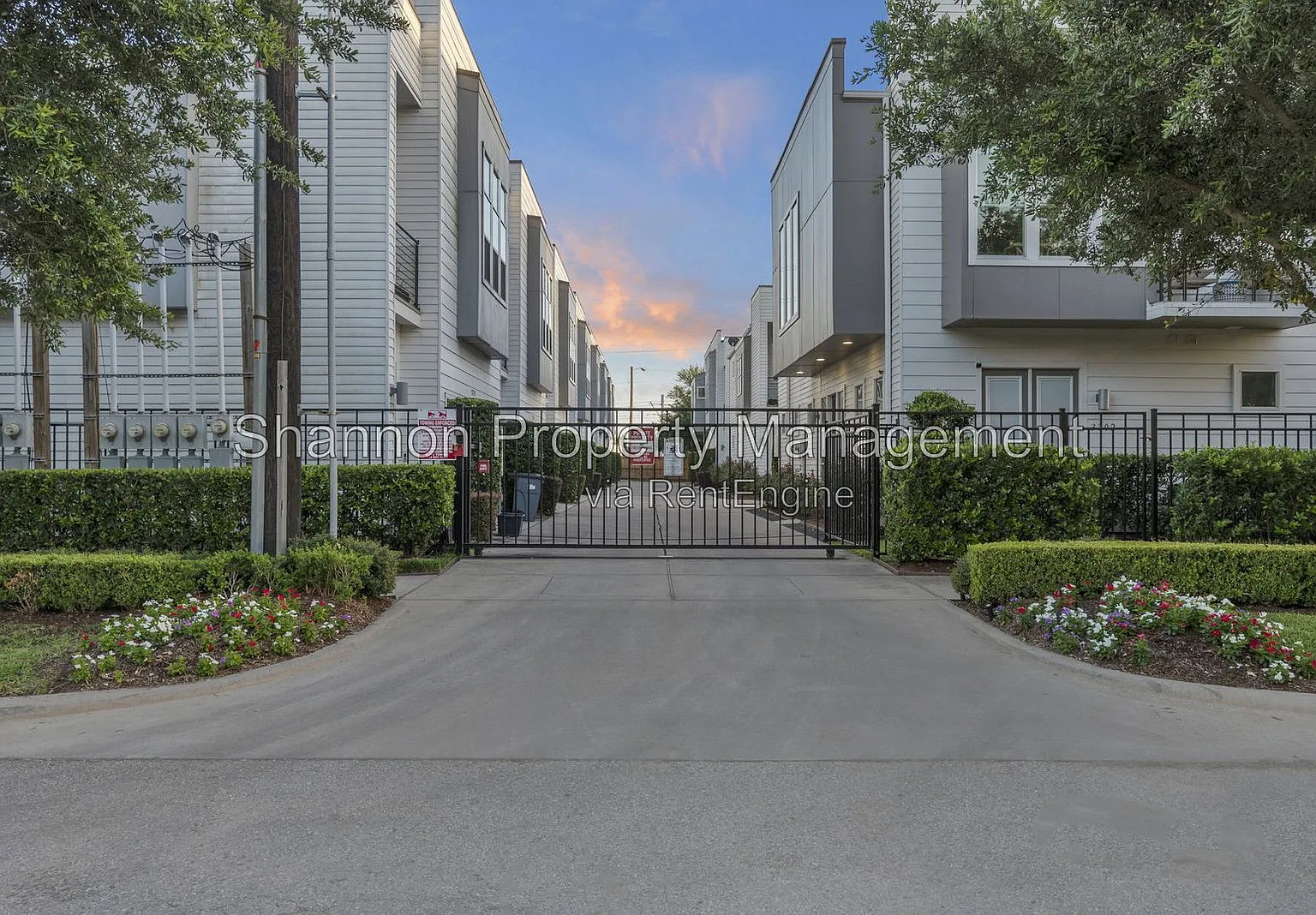 2 bed, 2.5 bath, 1630 sqft, $2,450 — Photo 2