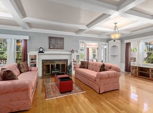 95 Monroe Rd APT 1, Quincy, MA 02169