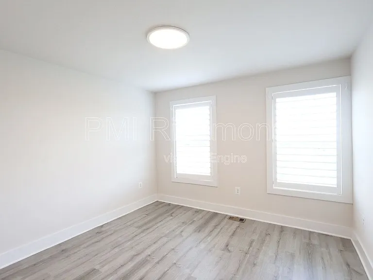 4340 Bon Secours Pkwy #B — Photo 26